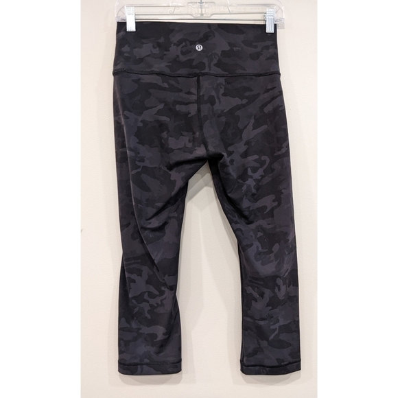 Lululemon Wunder Under Crop Hi-Rise Full On Luon 21" Camo - Picture 5 of 6